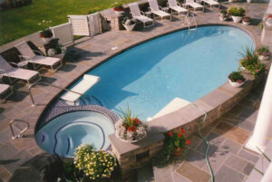 custom design swimming pool